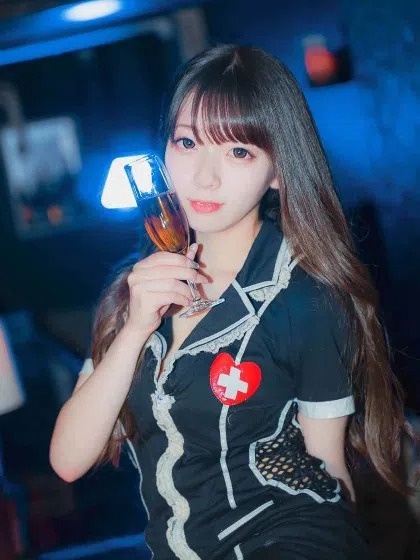 コンカフェ＆バー かるぺでゅ～む しおん 1