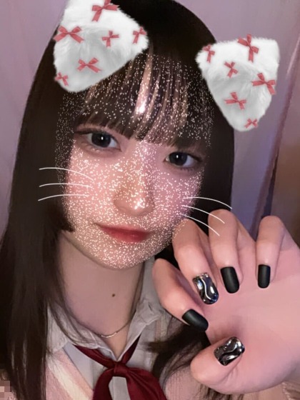 コンセプトカフェ&バー　マカロン(あやね)さん