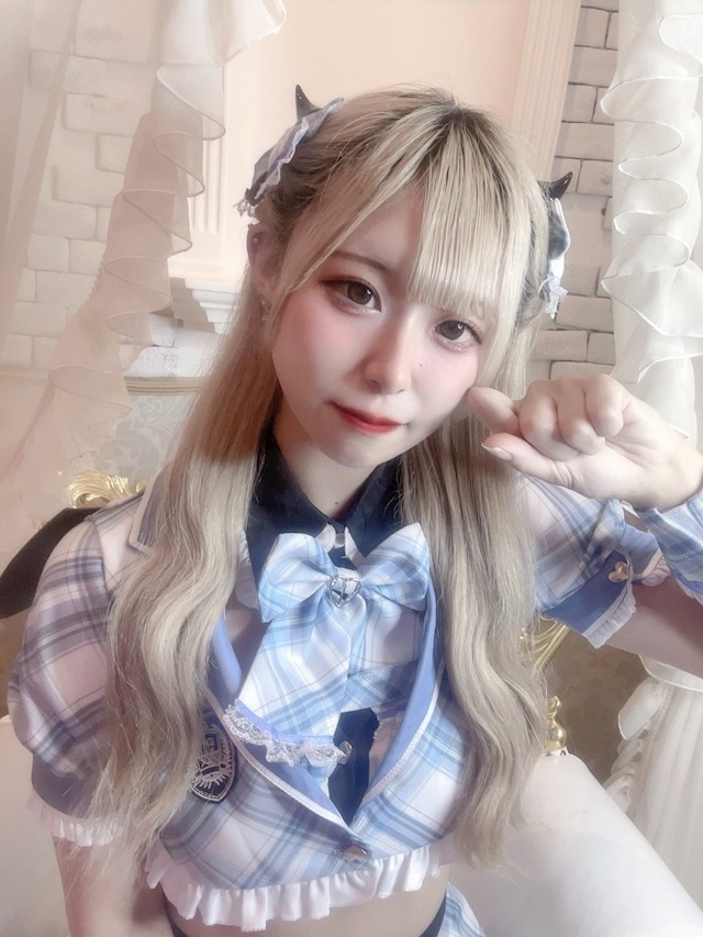 Cafe&Bar Labyrinth×Castle（らびきゃっす） みう 1