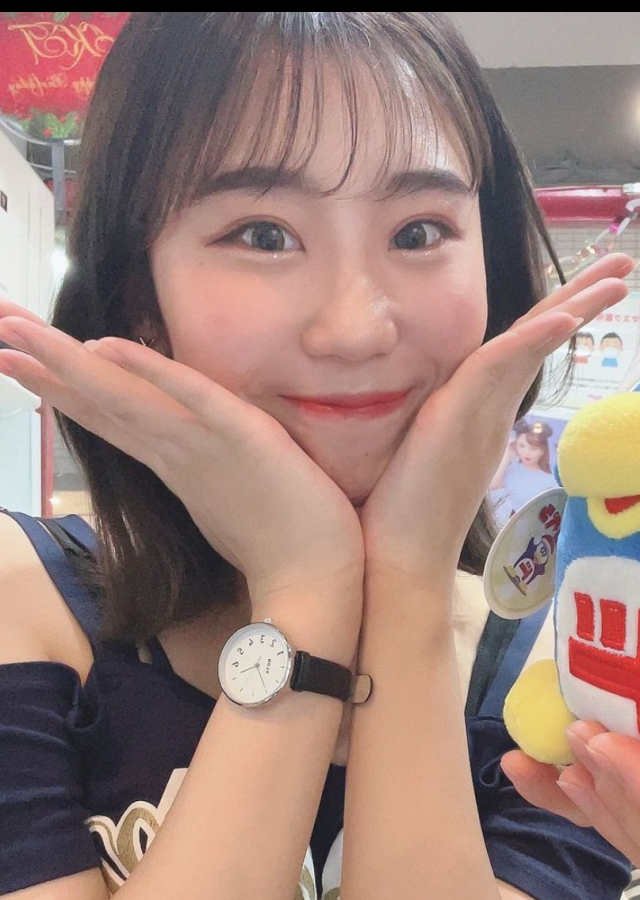 チアーアップトーキョー渋谷ハチ公前店 あや（渋谷店店長） 1