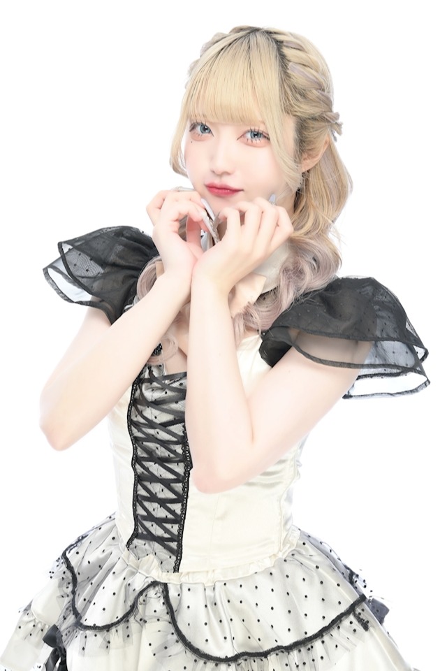 愛迷十字架（あいまいくろす）(ゥュ)さん