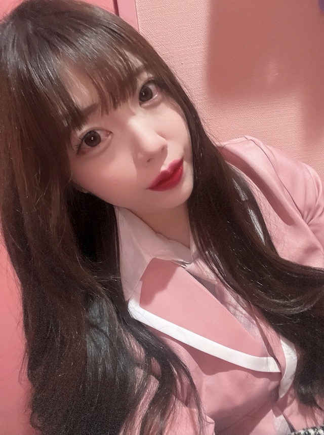 新大久保K-pop Girls コンカフェ＆バーBABYMONSTER(みう)さん