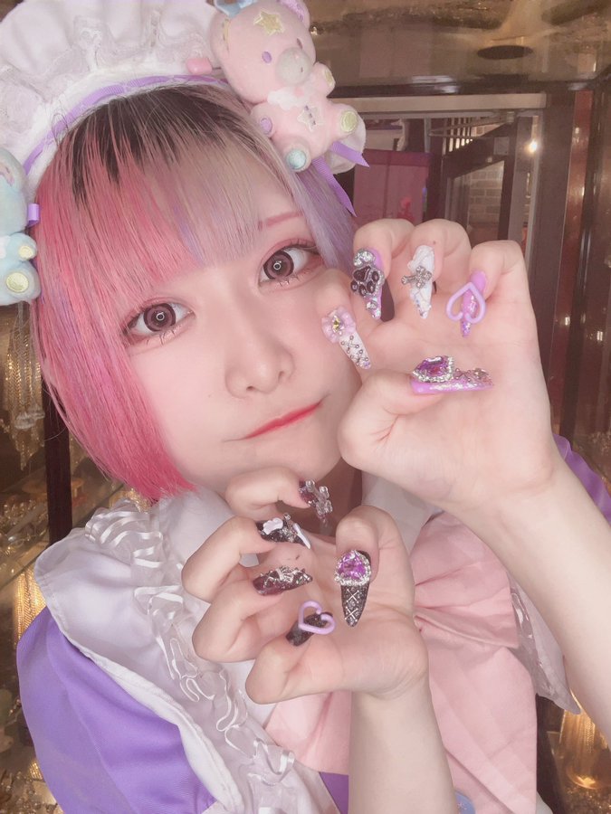 Cawaii Cafe＆BAR でりしゃすぽしゃけ 七々茅ラムネ 1