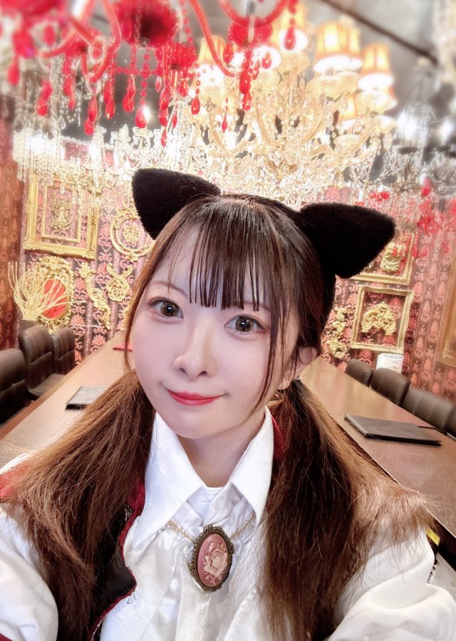 吸血鬼メイド喫茶メメント•モリと死の舞踏 ゆうり 1