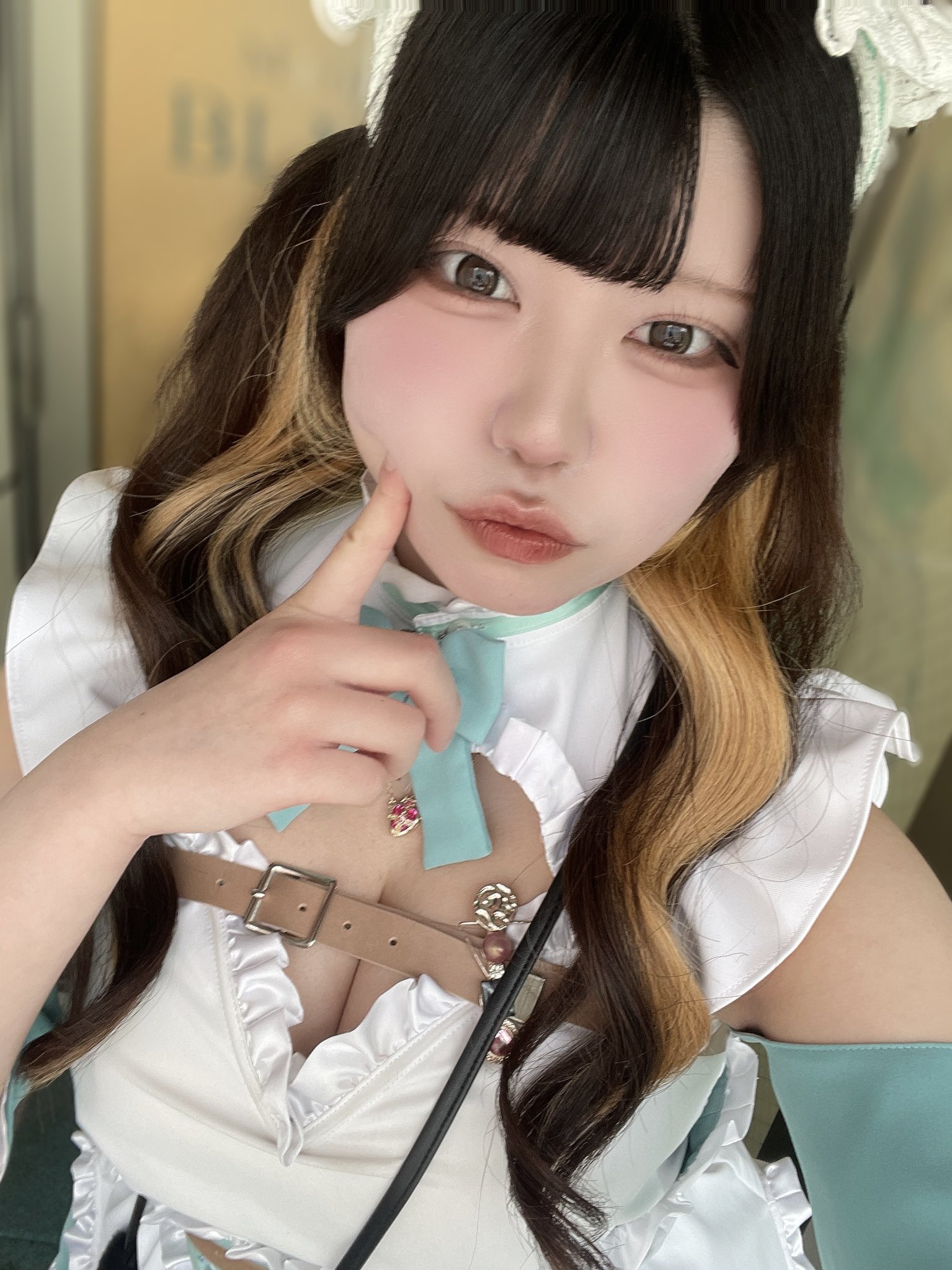 BLUE EGG (ブルーエッグ) しいな 1