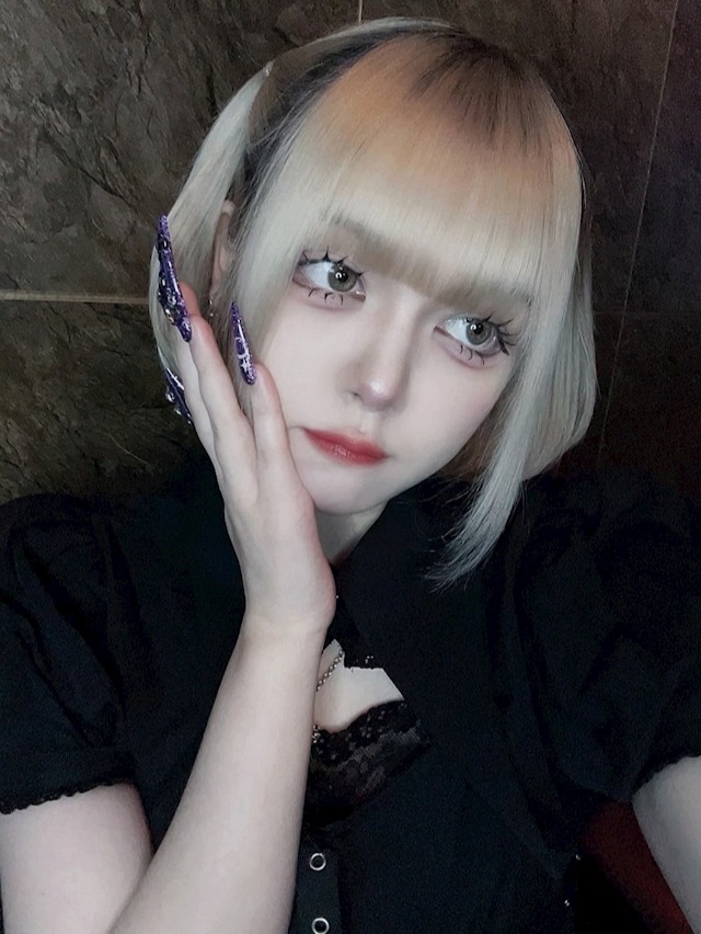 魔界コンカフェ まにあ(かに)さん