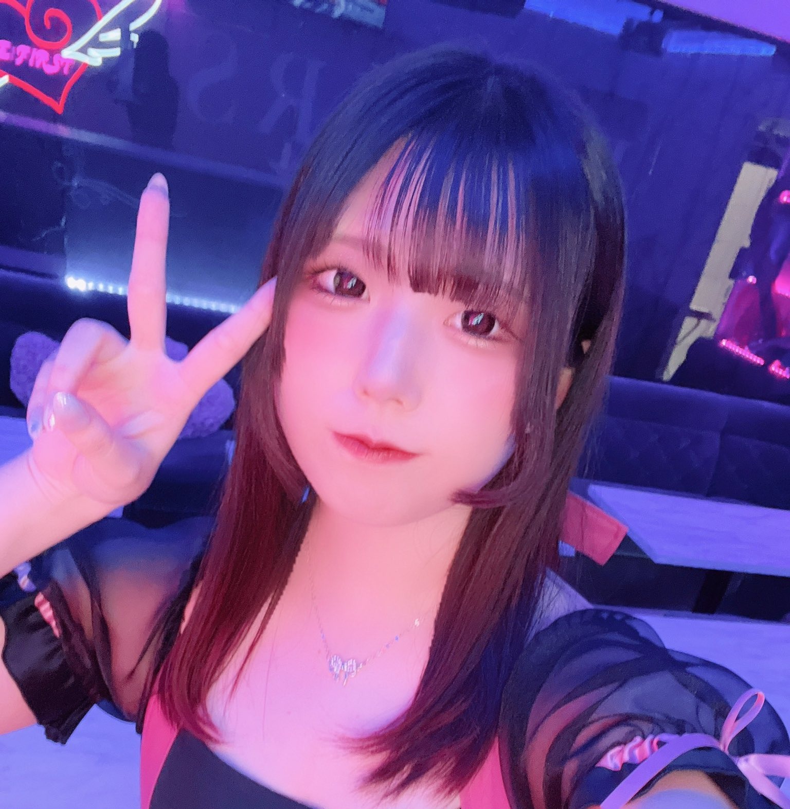 RE: FIRST（リファースト）(るん)さん