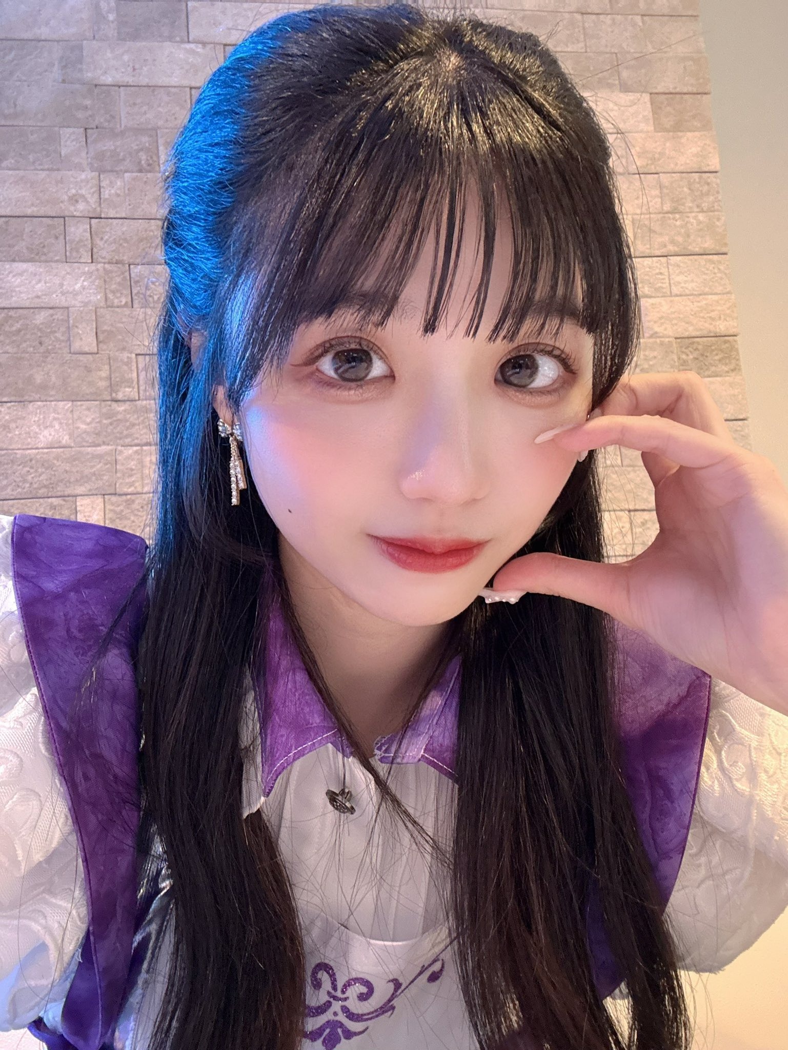 推しは推せる時に推せっ！KABUKI ありさ 1