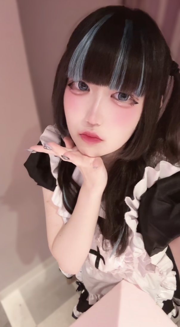 小悪魔メイドBARらぶでびる あも 1