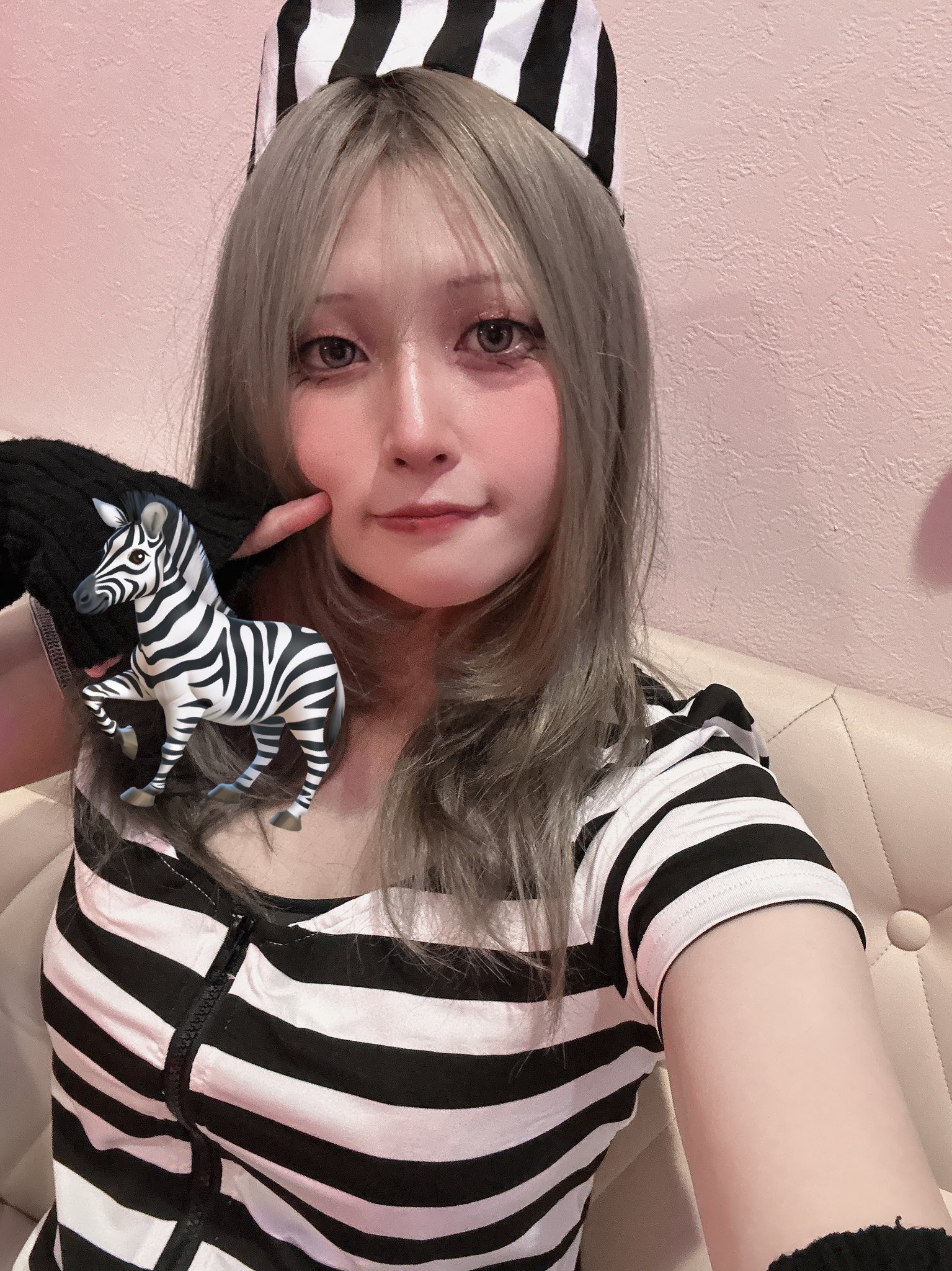 メイドCafe＆アイドルBar　セラフィナイト あうる 2