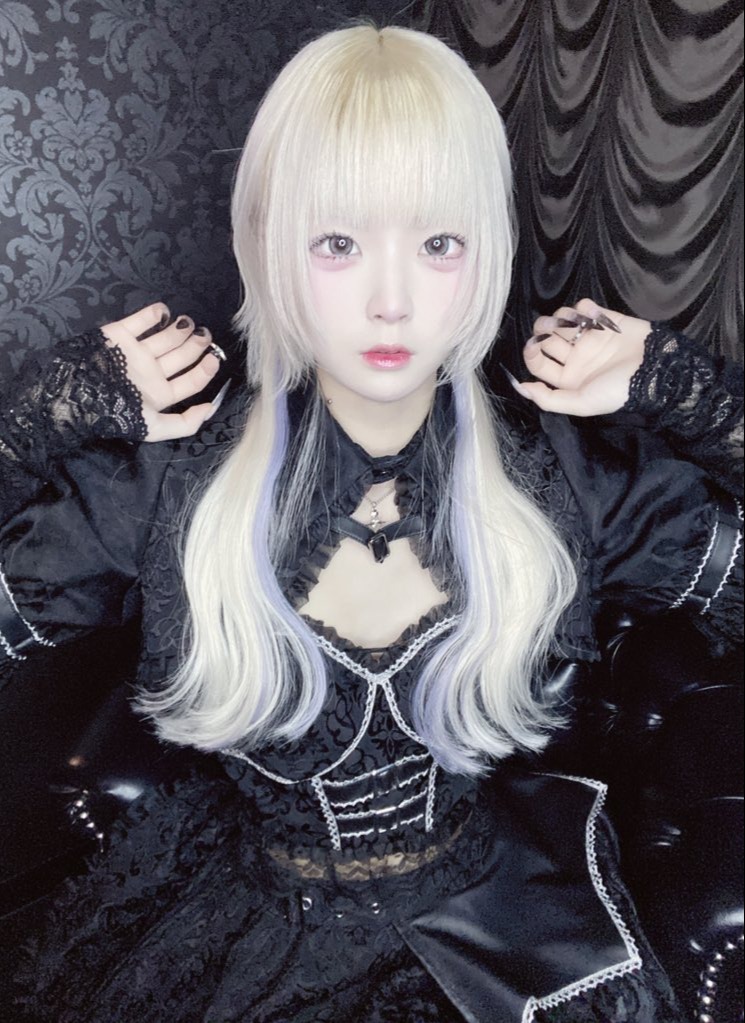 Bloody GOTHIC ～漆黒の闇で生贄になんかならない～(しるふ)さん