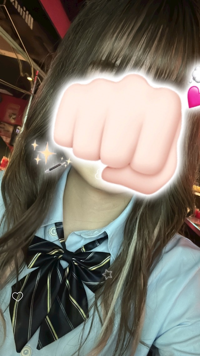 エンジェル女学園 3年2組（サンネンニクミ）(さき)さん