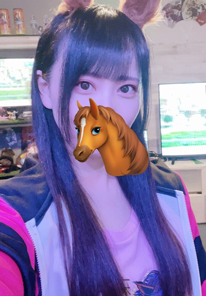 KEIBA cafe&bar ponytail みい 1