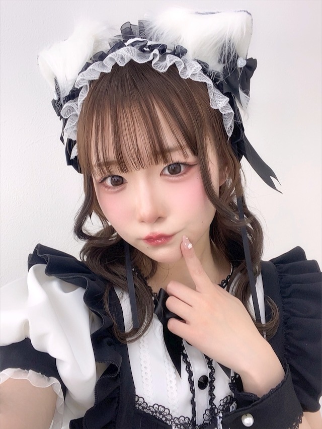猫系ガールズバー 中目黒まんちかん(=^・・^=)(れい)さん