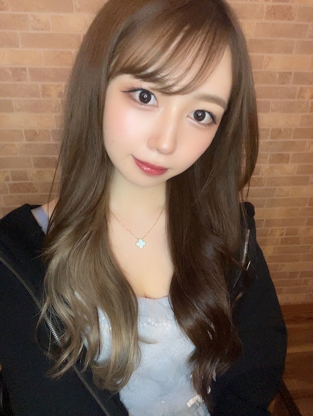 猫系ガールズバー 中目黒まんちかん(=^・・^=)(ゆな)さん