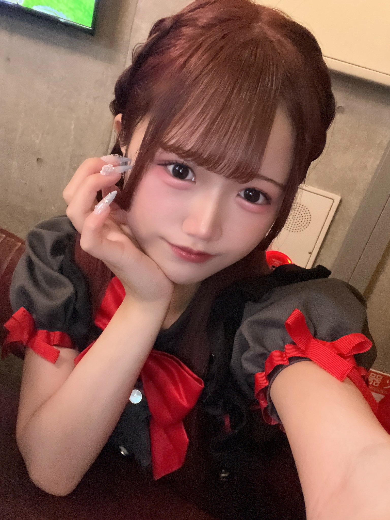 RED(める)さん