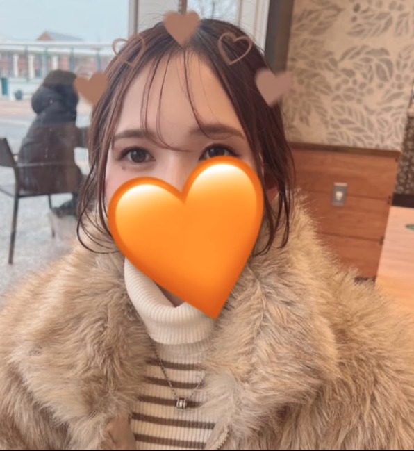 LEVEL XYZ 博多駅前店（レベル エックスワイジー）(かりん)さん