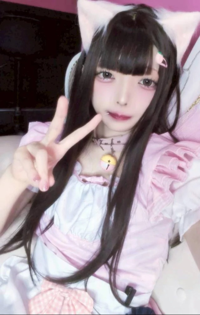 ねこもたまには甘えたい。(みれい)さん