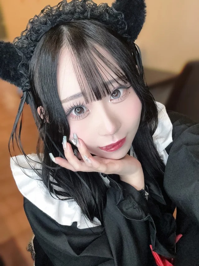 メイドカフェあいま(しゆ)さん