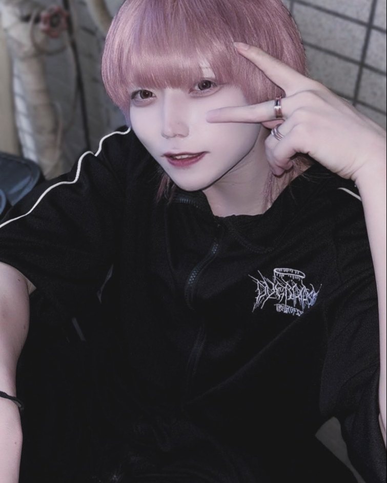 KINGS by A.LA.MODE るせ 1