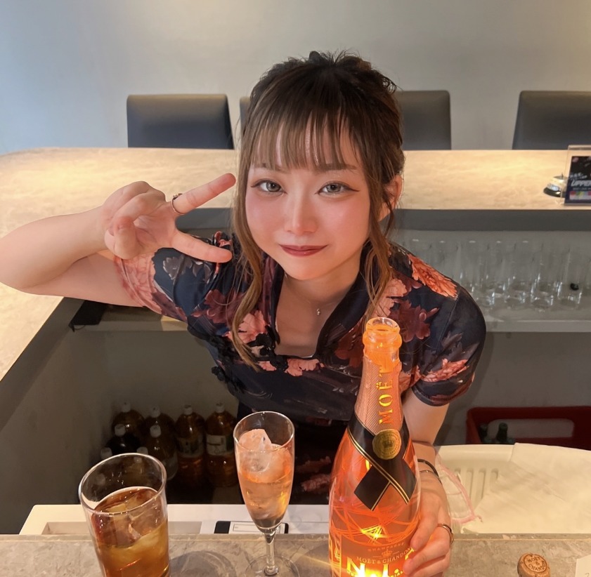 娘娘酒場（にゃんにゃんさかば） えな 1