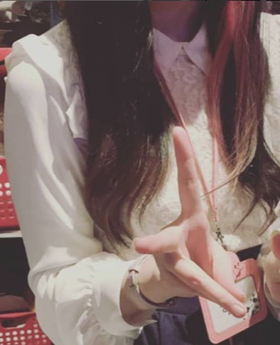 仙台 国分町 ガールズバーBee(ビー) るな 1