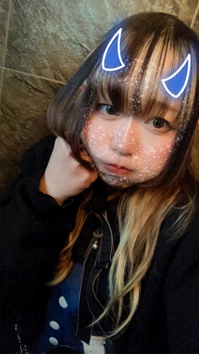 魔界コンカフェ まにあ(らうあ)さん