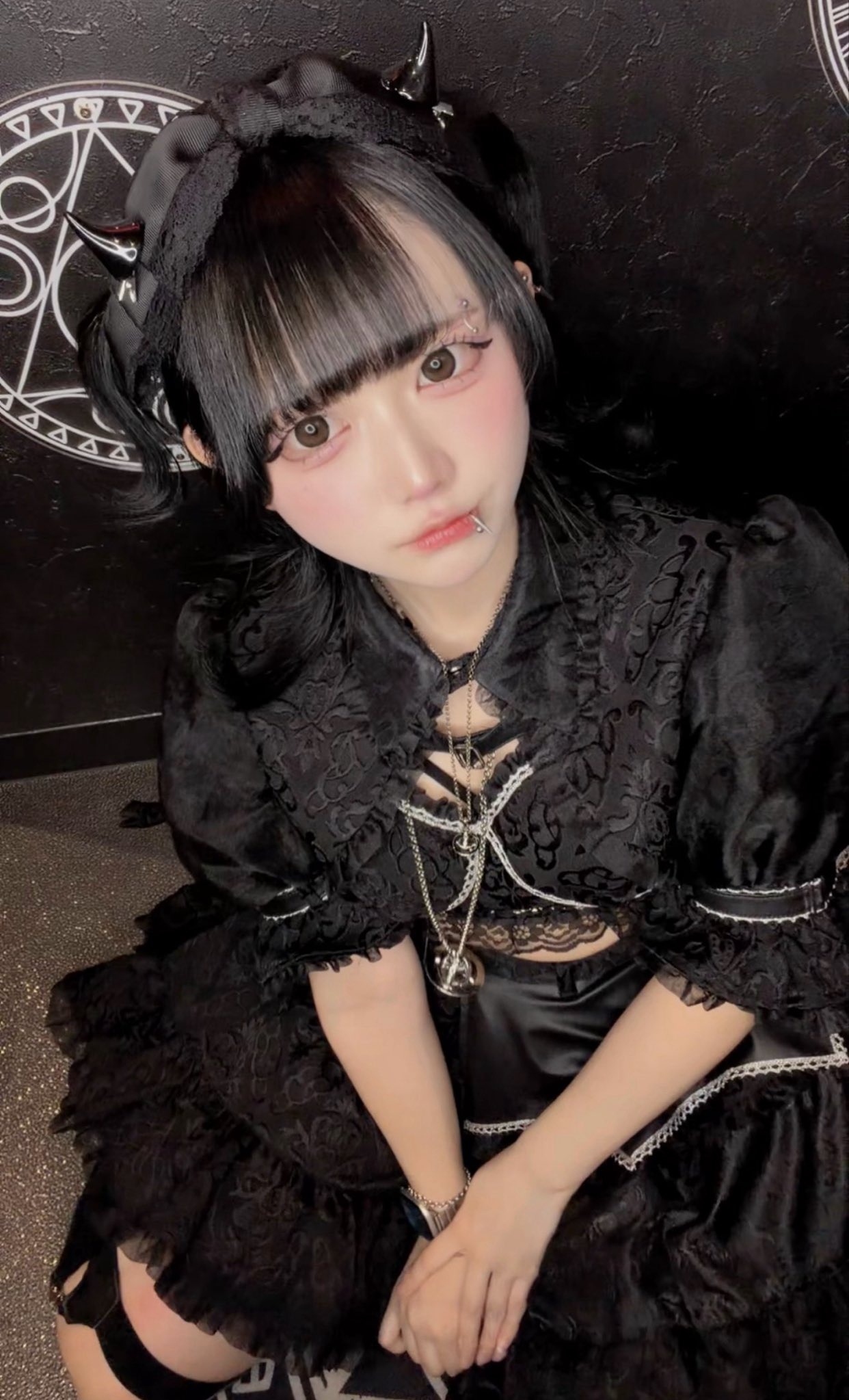 Bloody GOTHIC ～漆黒の闇で生贄になんかならない～(まめ)さん