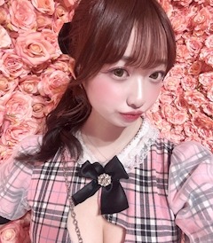 charmyMoon(かんな)さん