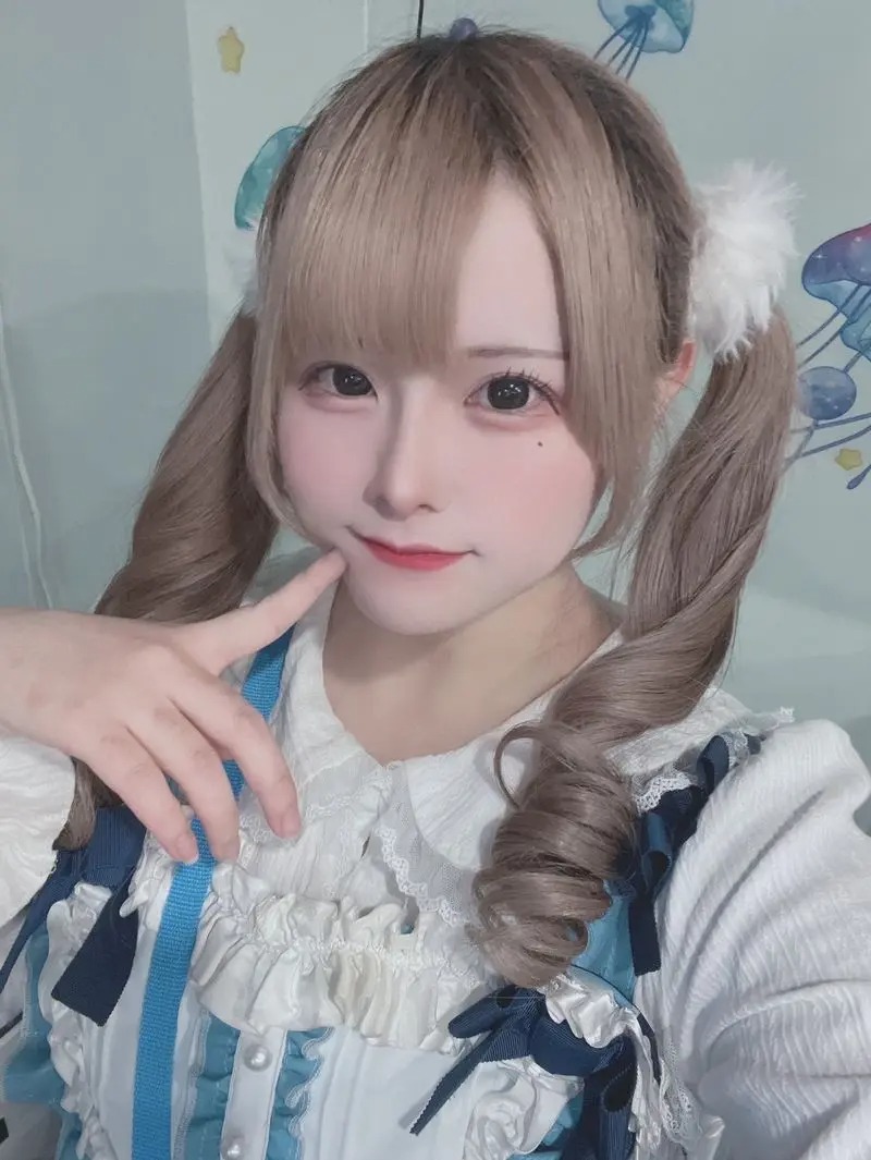 夜行少女 オタロ横店(ぺんた)さん