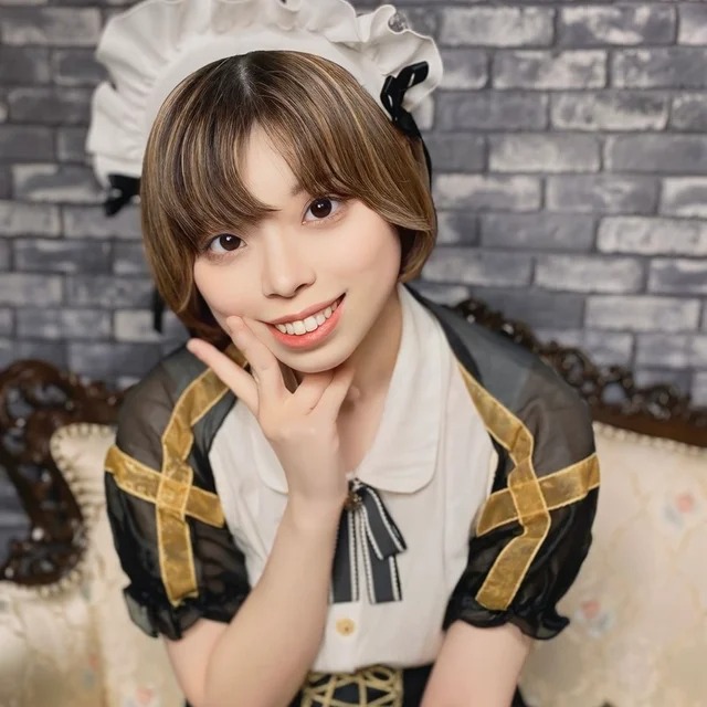 BRETT BURG(あやせ)さん