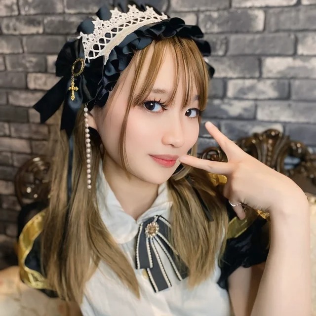 BRETT BURG(ねおん)さん