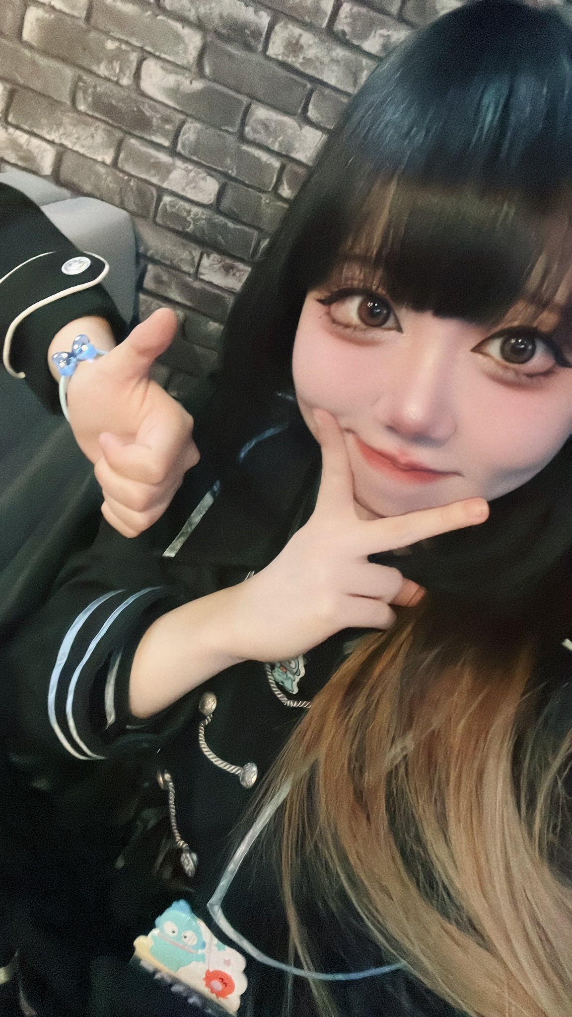 秘密結社黒薔薇団(うるる)さん