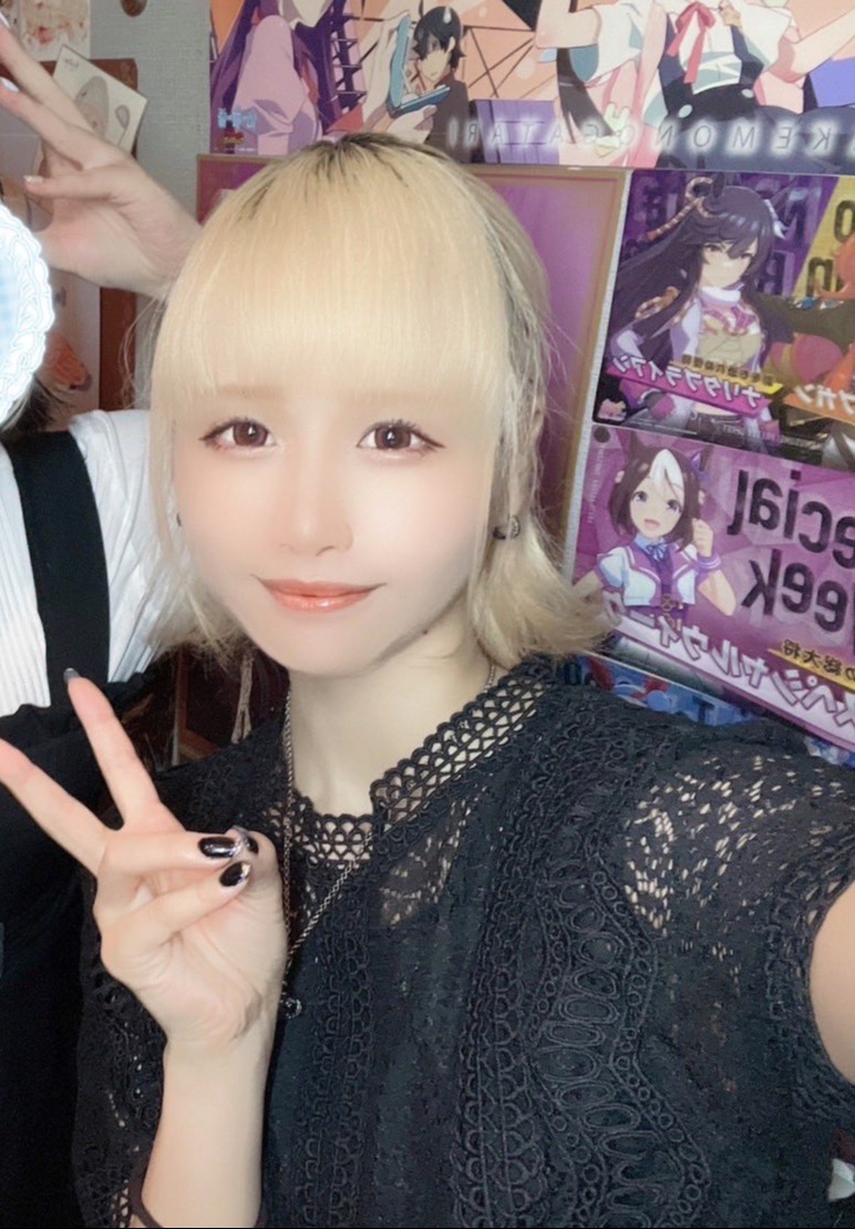 ヲタクバーにわか みおり 1