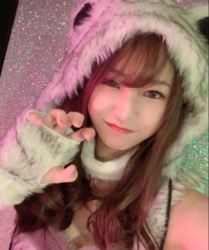 ボンドガール名古屋 もも 1