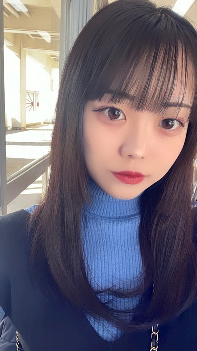 Girls Bar Aventure（アバンチュール） もも 1