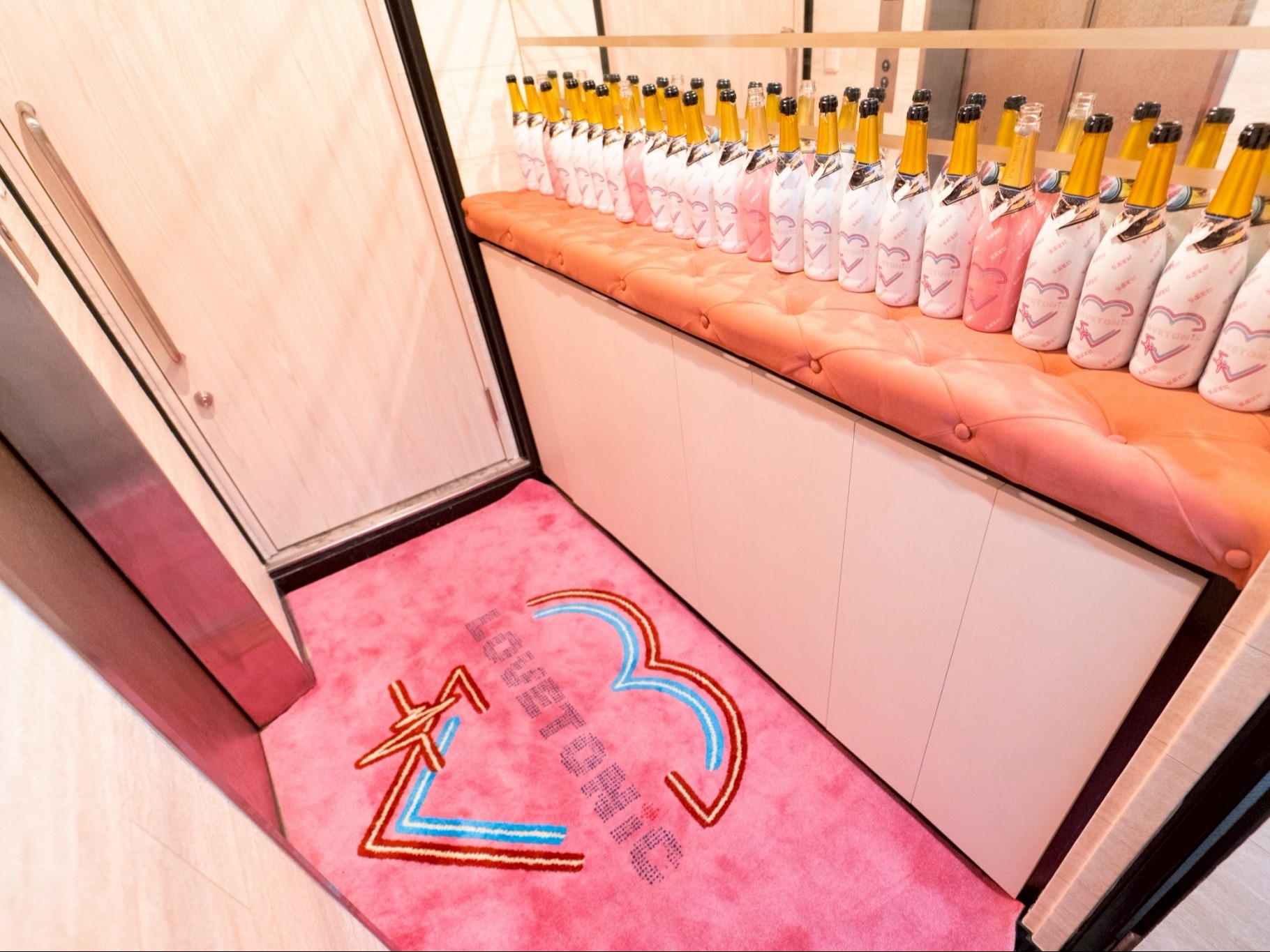 LOVETONiC（ラブトニック） (心斎橋コンカフェ) - ギャラリー5