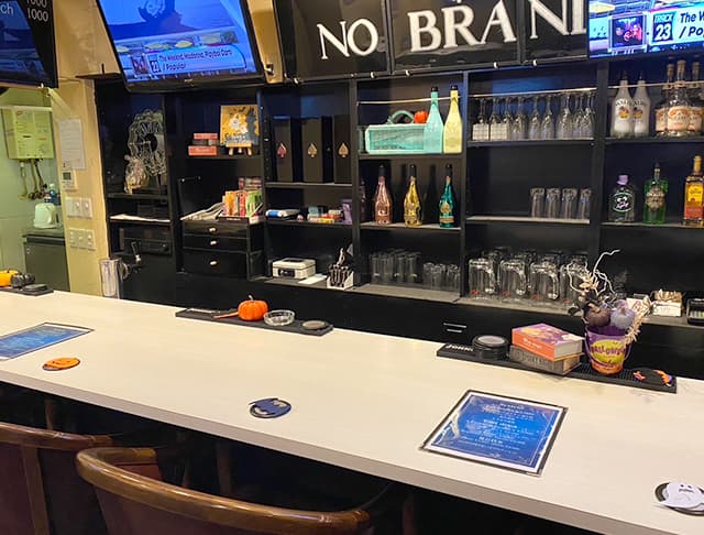 【横浜駅】【昼・夜】Cafe＆Bar NO BRAND～ノーブランド～ (桜木町コンカフェ) - ギャラリー1