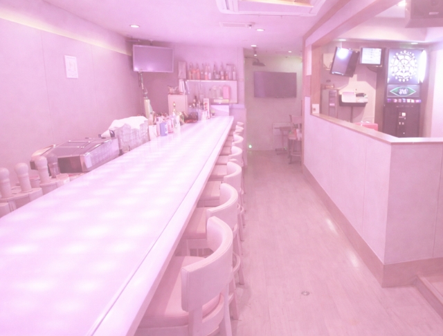 GirlsBar LIKE（ライク） (渋谷コンカフェ) - ギャラリー1