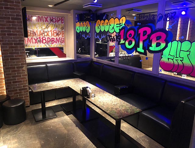 18 Premier bar（エイティーンプレミアバー） (木屋町コンカフェ) - ギャラリー1
