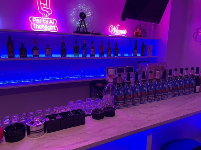 Cafe Bar PLATINUM（プラチナ） (大宮コンカフェ) - ギャラリー3