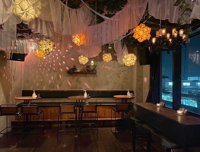 GIRLS BAR" at B "（アットビー） (成田コンカフェ) - ギャラリー1