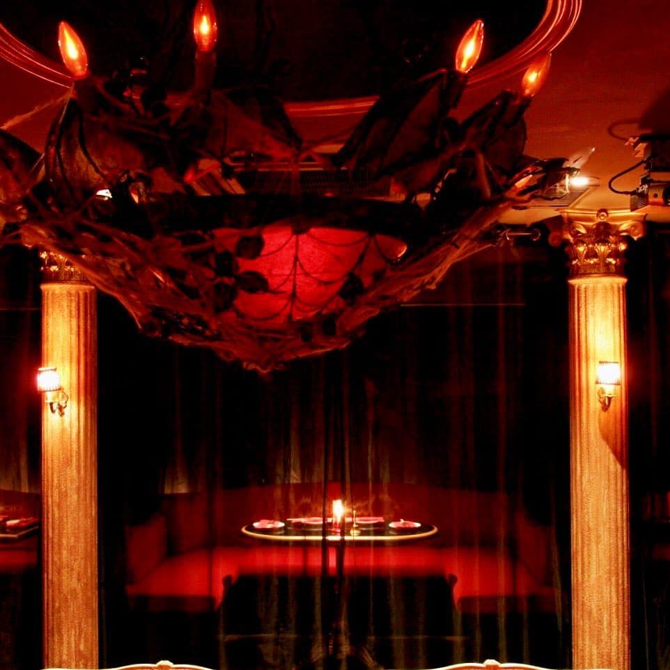 ヴァンパイアカフェ 銀座コンカフェ求人・バイト TOP画像