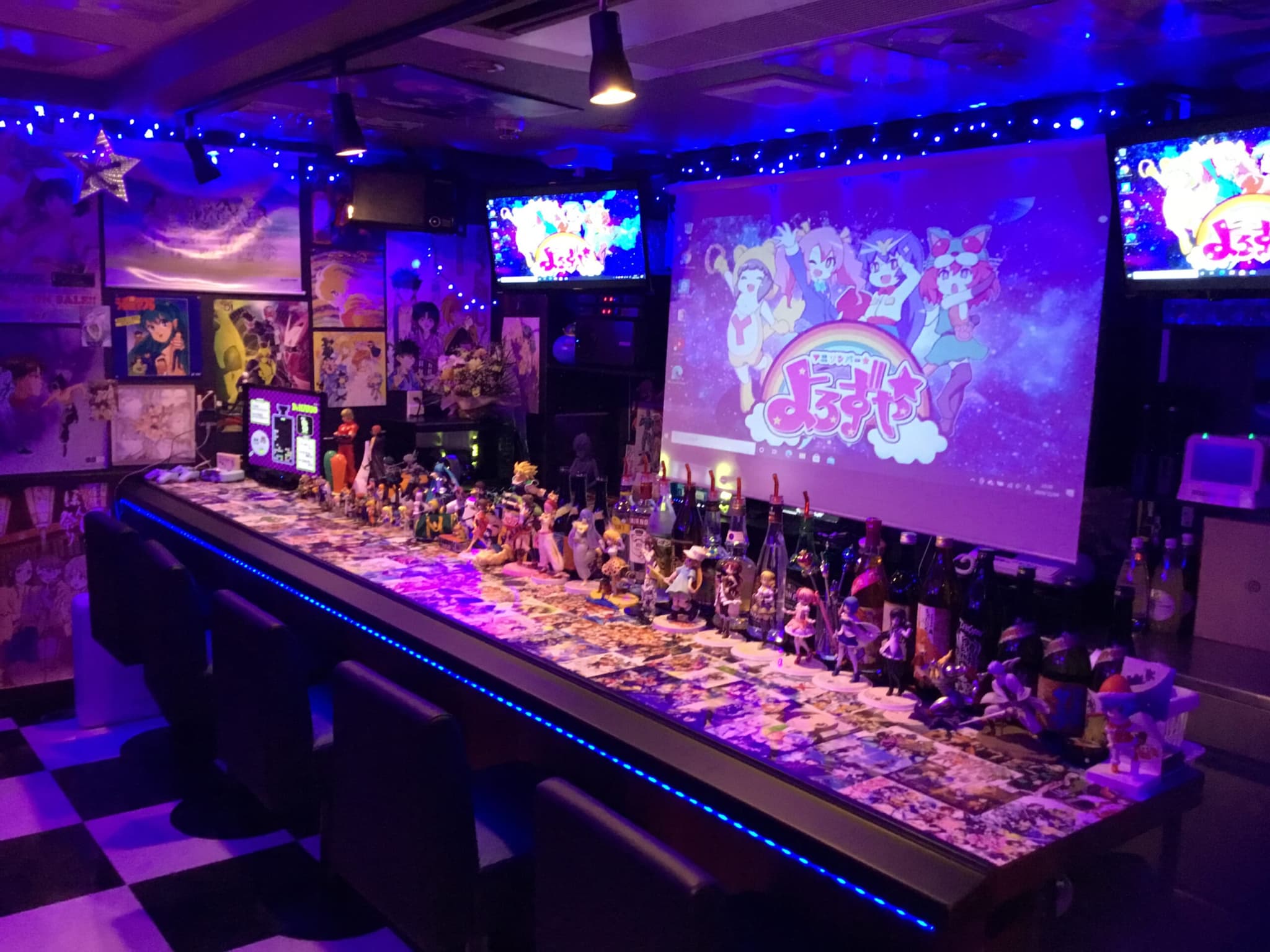 アニソンバーよろずや