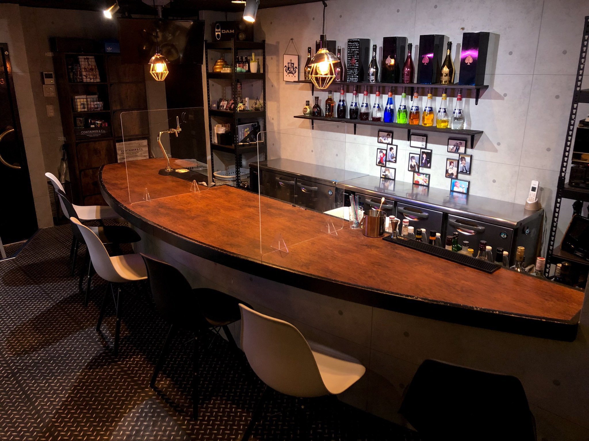 男装Cafe&Bar mD:odd(国分町コンカフェ)の店舗情報