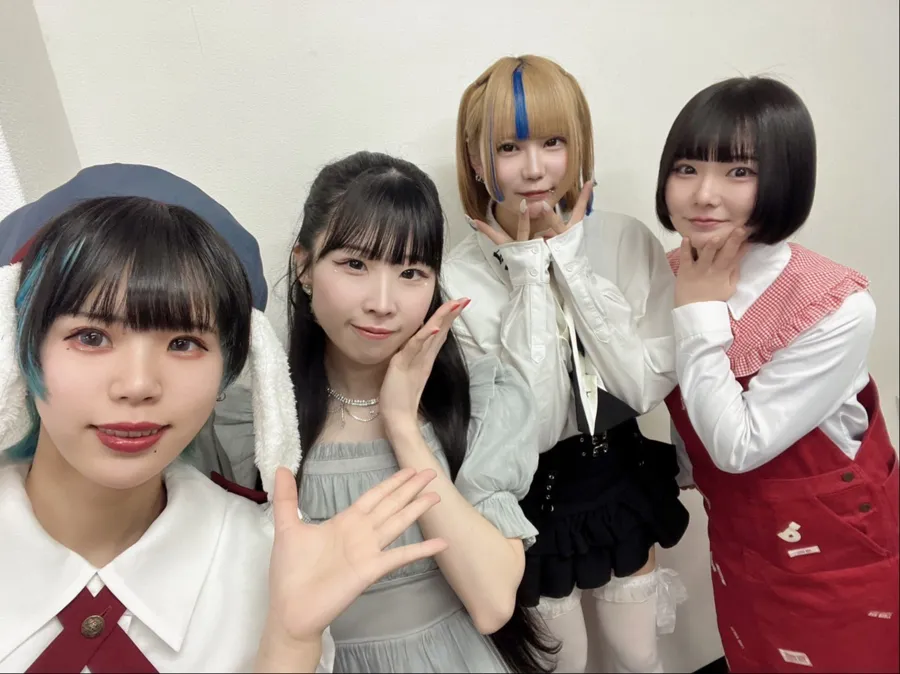 POP iD Cafe & Bar Season3 日本橋コンカフェ TOP画像