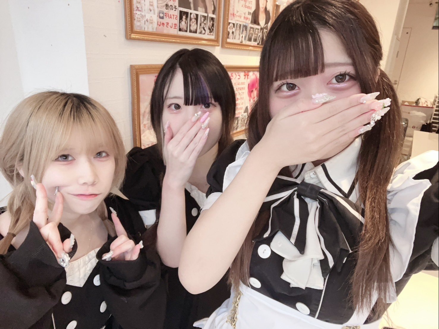 ぷりもふぃーね福岡店